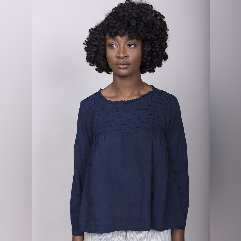 XIRENA “Kytt” Navy Lightweight Blouse Top